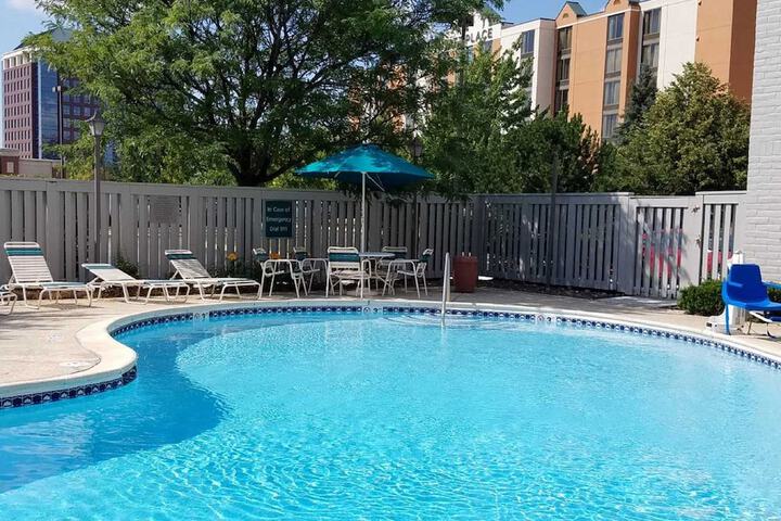 Pool 5 of 27