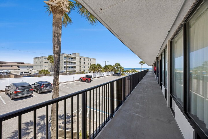 Beachside Motel