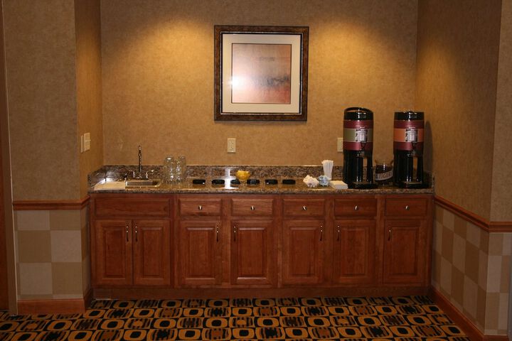 Hampton Inn & Suites Columbia at University