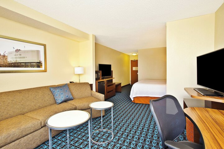 Fairfield Inn & Suites by Marriott Madison West / Middleton