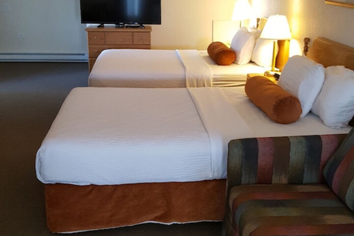 Knights Inn Lethbridge