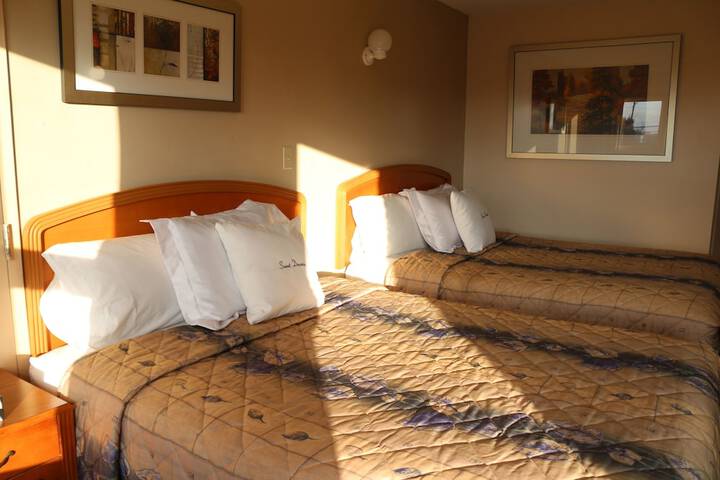 Room 48 of 59