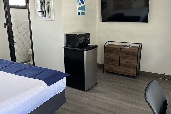 Room 15 of 35
