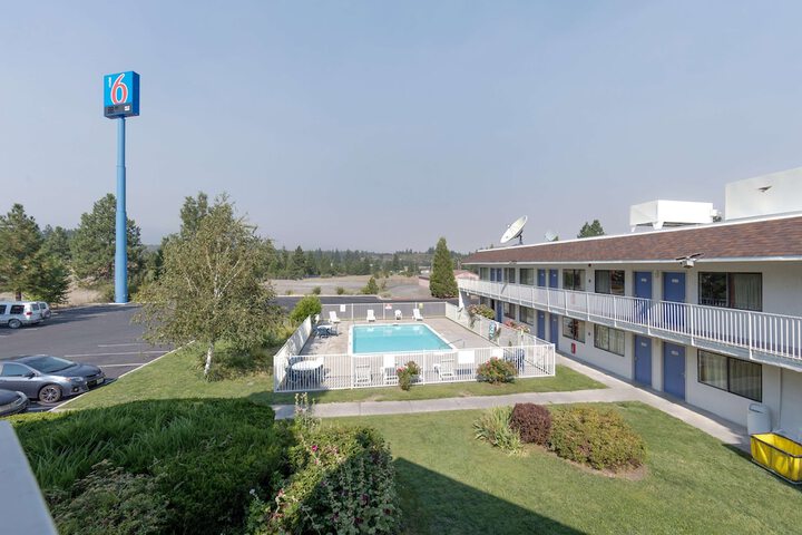 Motel 6 Weed - Mount Shasta