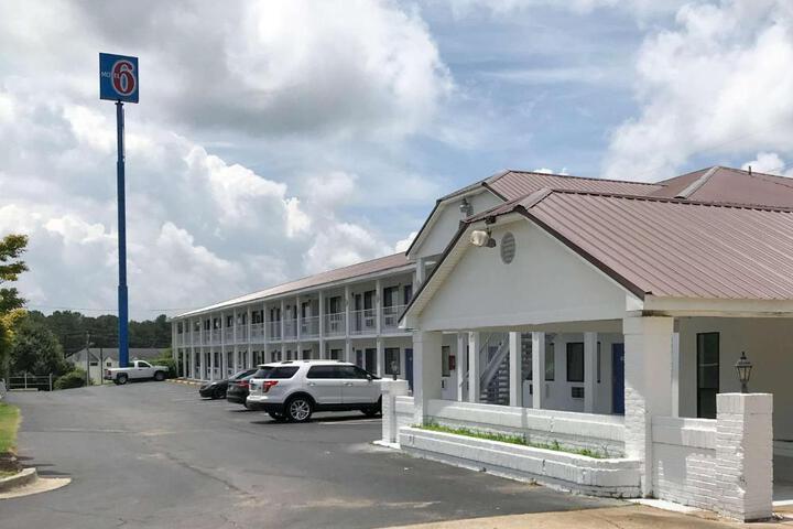 Motel 6-Bremen GA