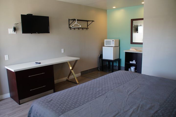 Room 19 of 27