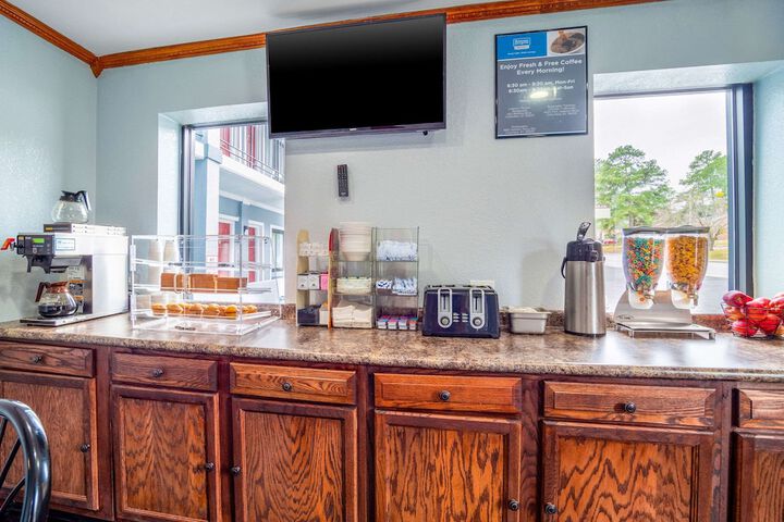 Breakfast/Coffee Service 15 of 15