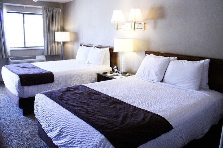 Room 9 of 20