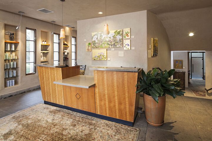 Hotel Interior 16 of 138