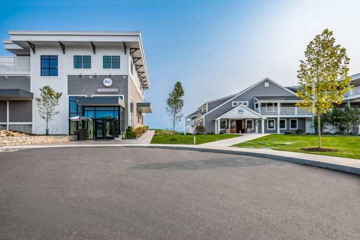 Pelham House Resort