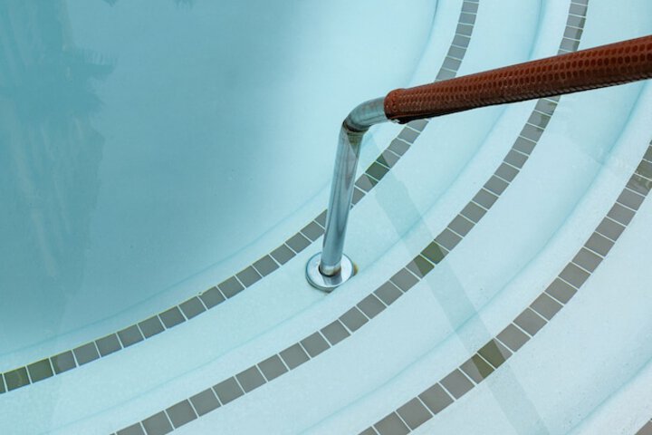 Pool 20 of 130