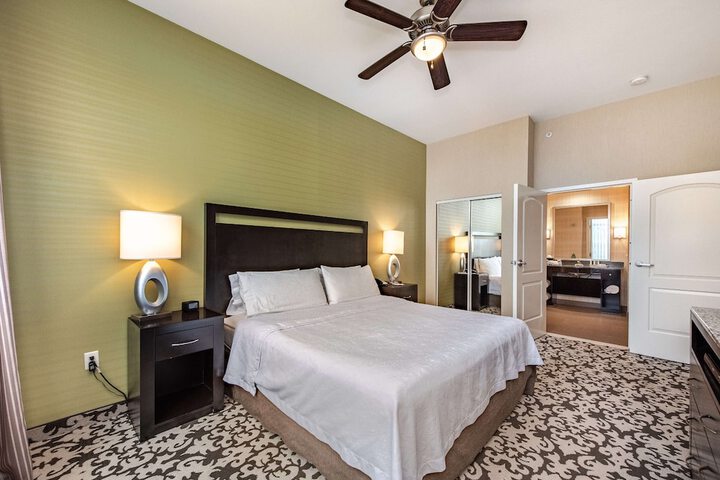 Homewood Suites by Hilton Oxnard / Camarillo