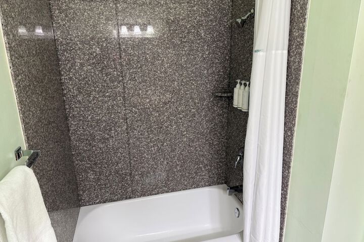 Klamath Motor Lodge