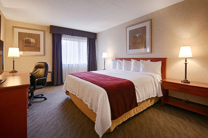 Best Western North Bay Hotel & Conference Centre