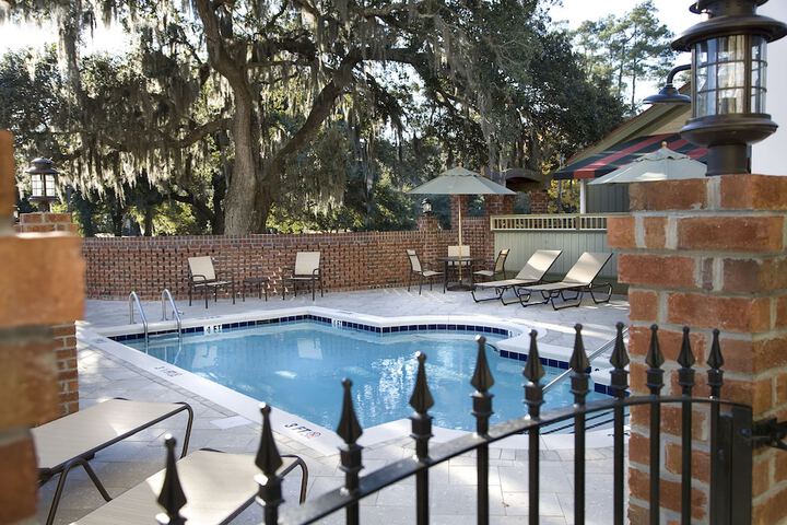 Pool 4 of 45
