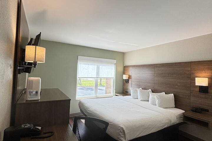 Room 16 of 31