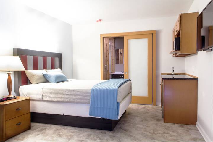 Room 18 of 62