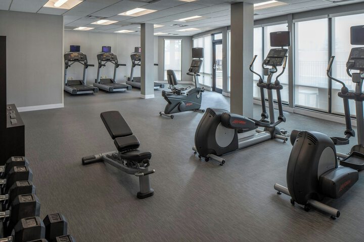 Courtyard by Marriott Jackson Airport / Pearl