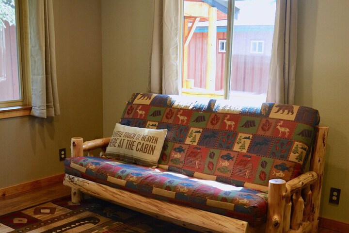 Summit Lake Lodge