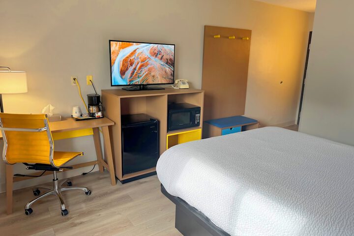 Room 14 of 29