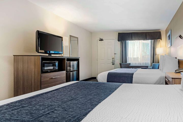 Room 21 of 30