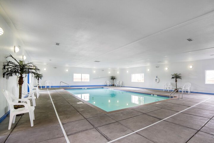 Pool 16 of 46