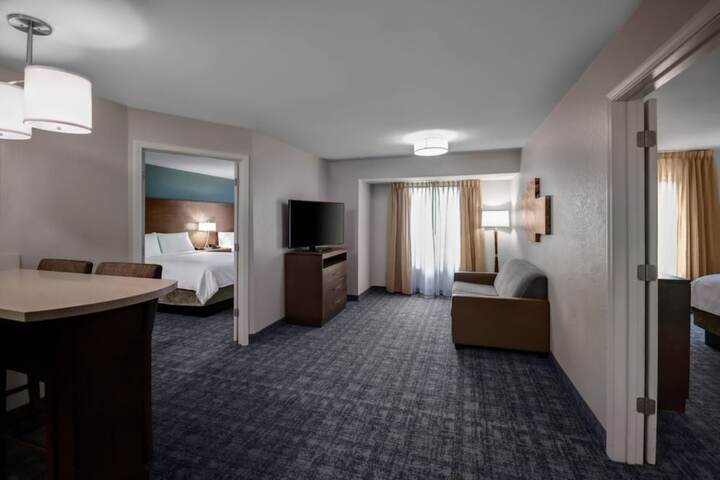Room 21 of 35