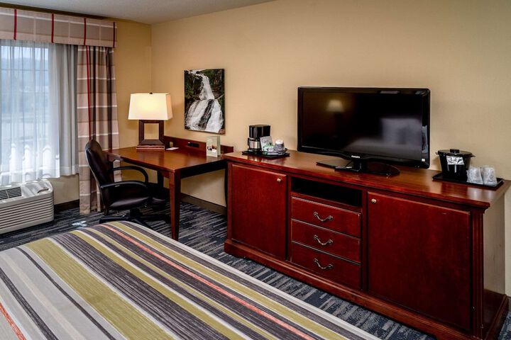 Room 9 of 31