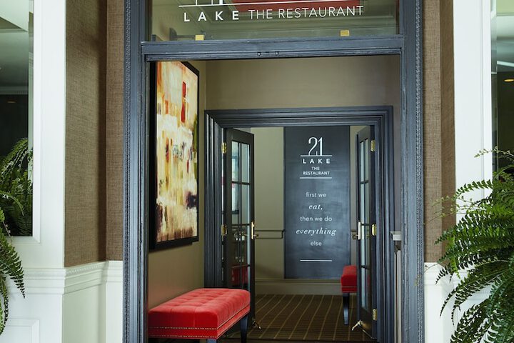Ethan Allen Hotel
