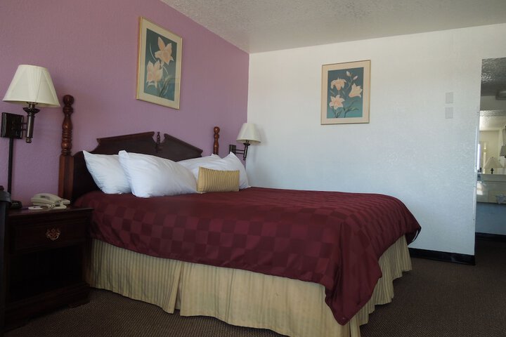 Relax Inn Mineral Wells