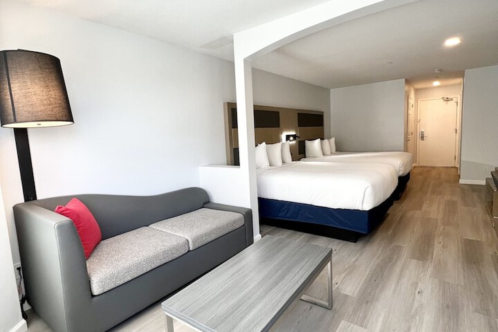 Hotel Aluxor SFO