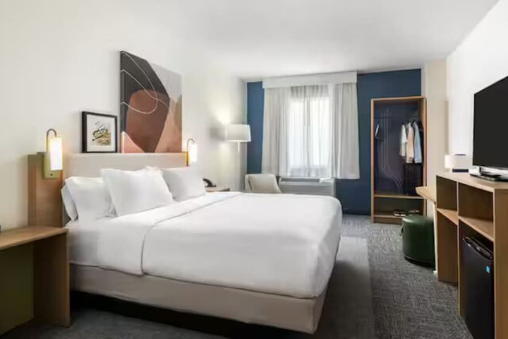 Spark by Hilton Atlanta Kennesaw Town Center