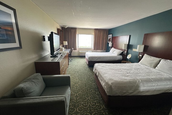 Room 22 of 39