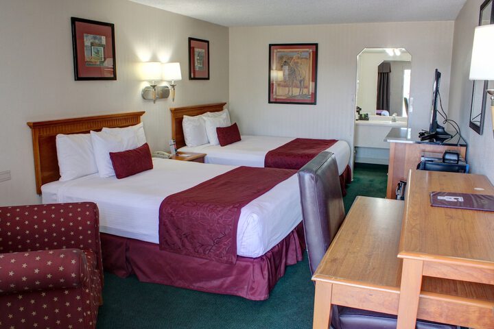Room 13 of 35