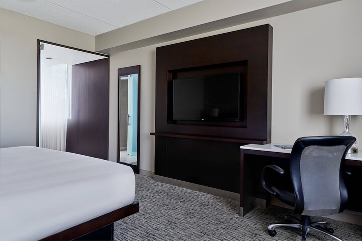 Room 14 of 49