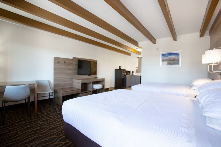 Room 41 of 46