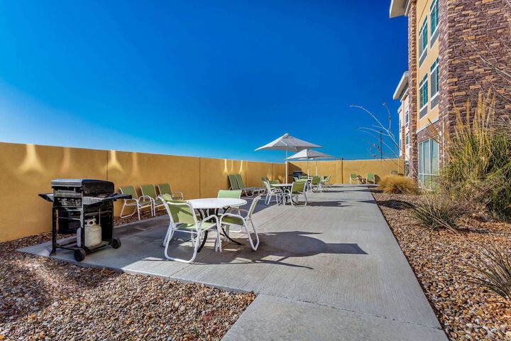 La Quinta Inn & Suites by Wyndham Monahans