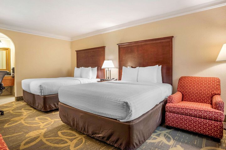 Clarion Inn and Conference Center