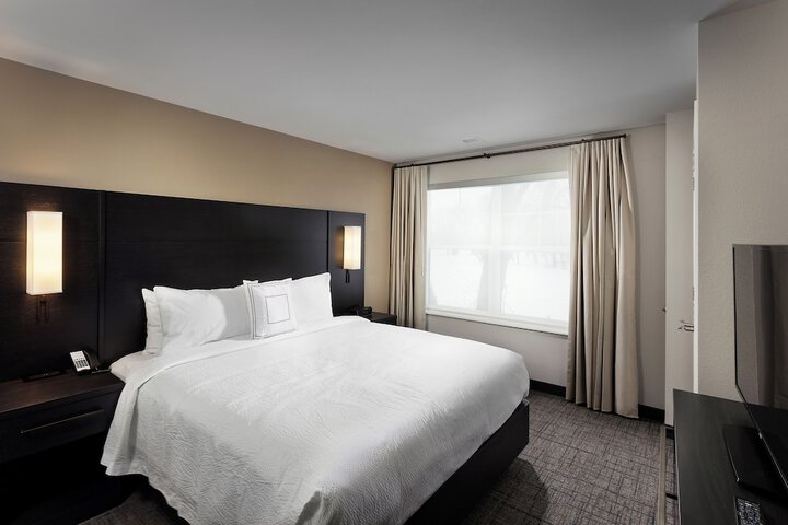 Residence Inn by Marriott Milwaukee Brookfield