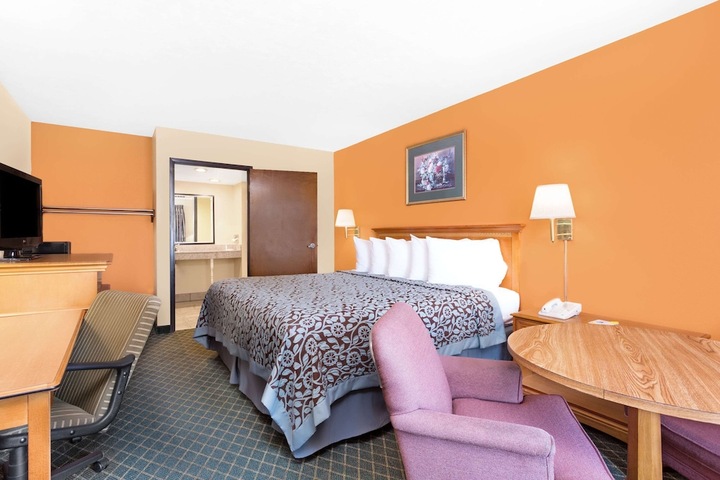 Room 22 of 24
