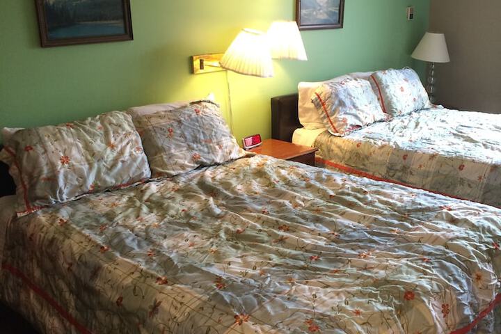 Room 28 of 38