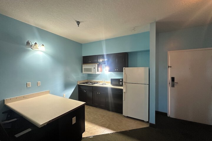 Room 35 of 41