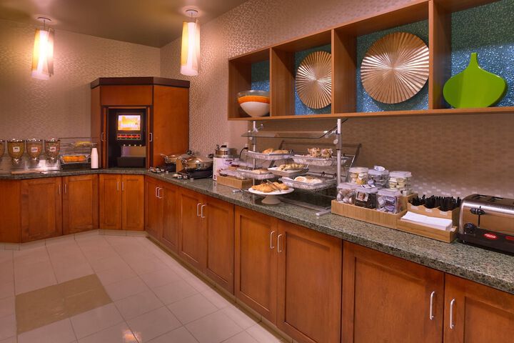 Breakfast/Coffee Service 13 of 15