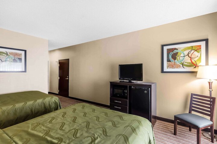 Room 29 of 46