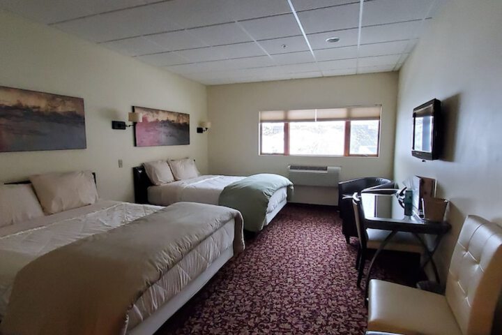 Lowell Inn