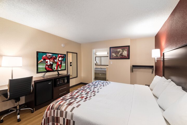 Room 21 of 33