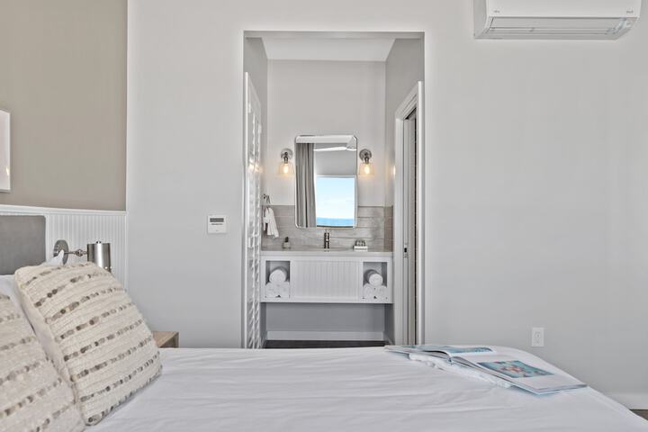 Room 52 of 124