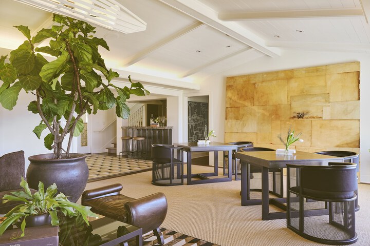 Hotel Interior 7 of 34