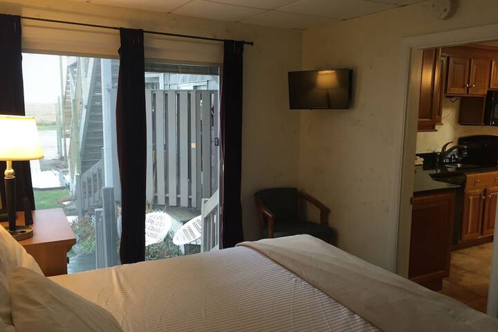 Sea Cliff House Motel