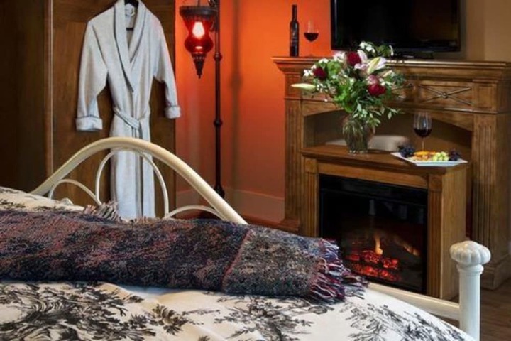 The Carriage House B & B